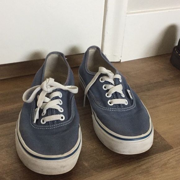 Blue vans - Picture 1 of 2